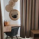 Adamandri - Prime Location Apartment