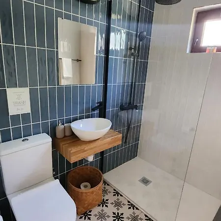 Adamandri - Prime Location Apartment