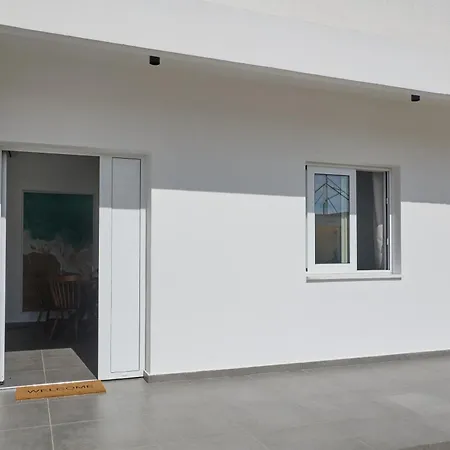 Adamandri - Prime Location *